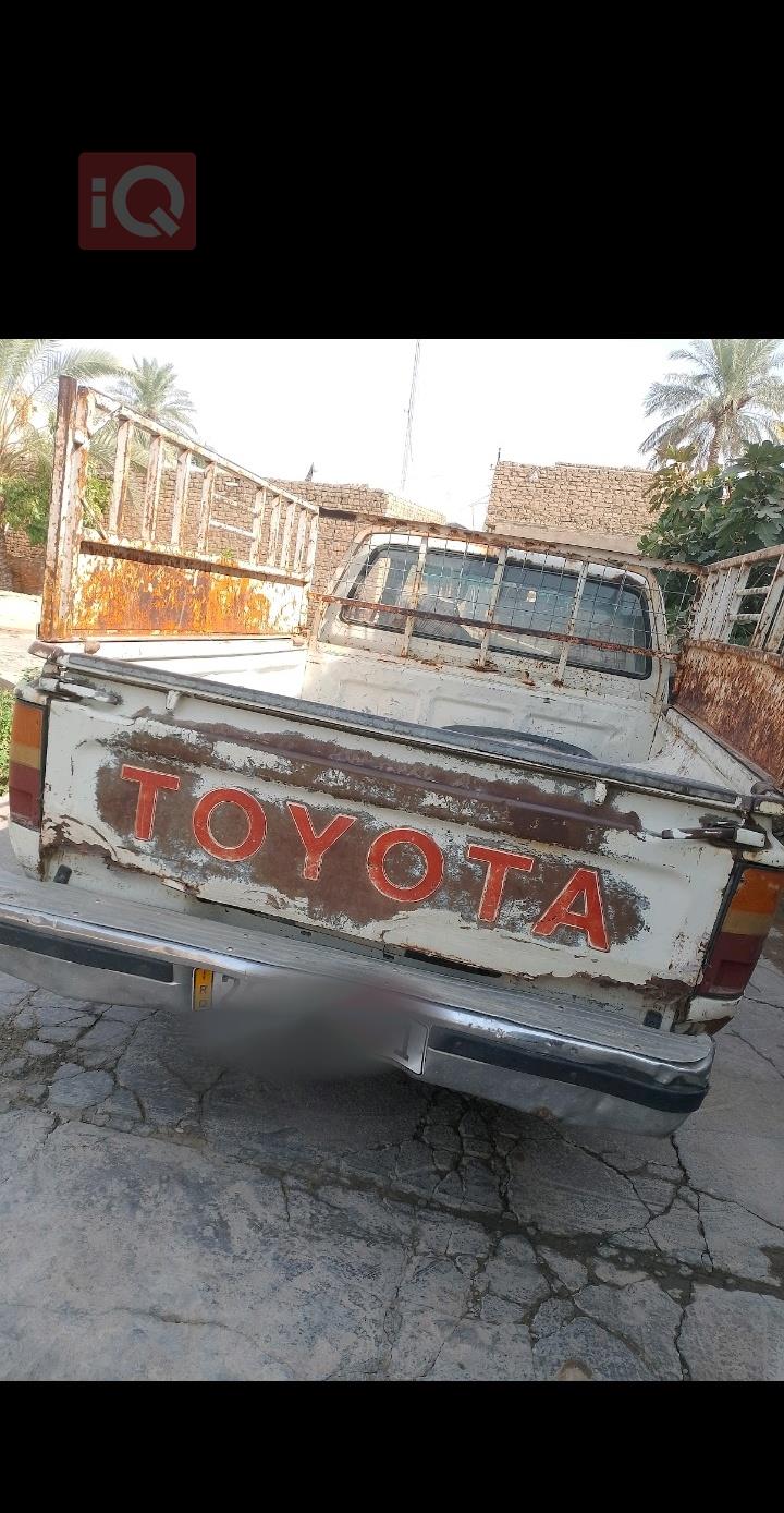 تۆیۆتا هایلۆکس